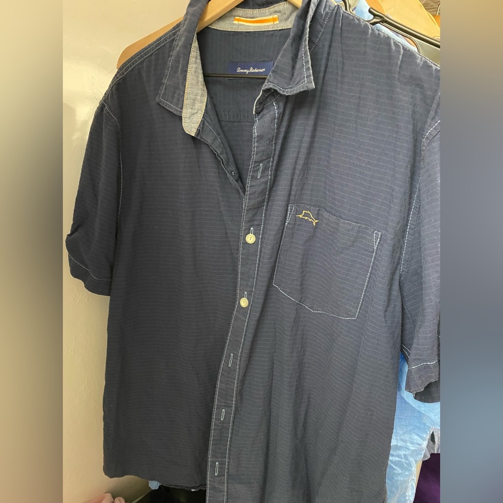 Men’s XL Tommy Bahama shirt